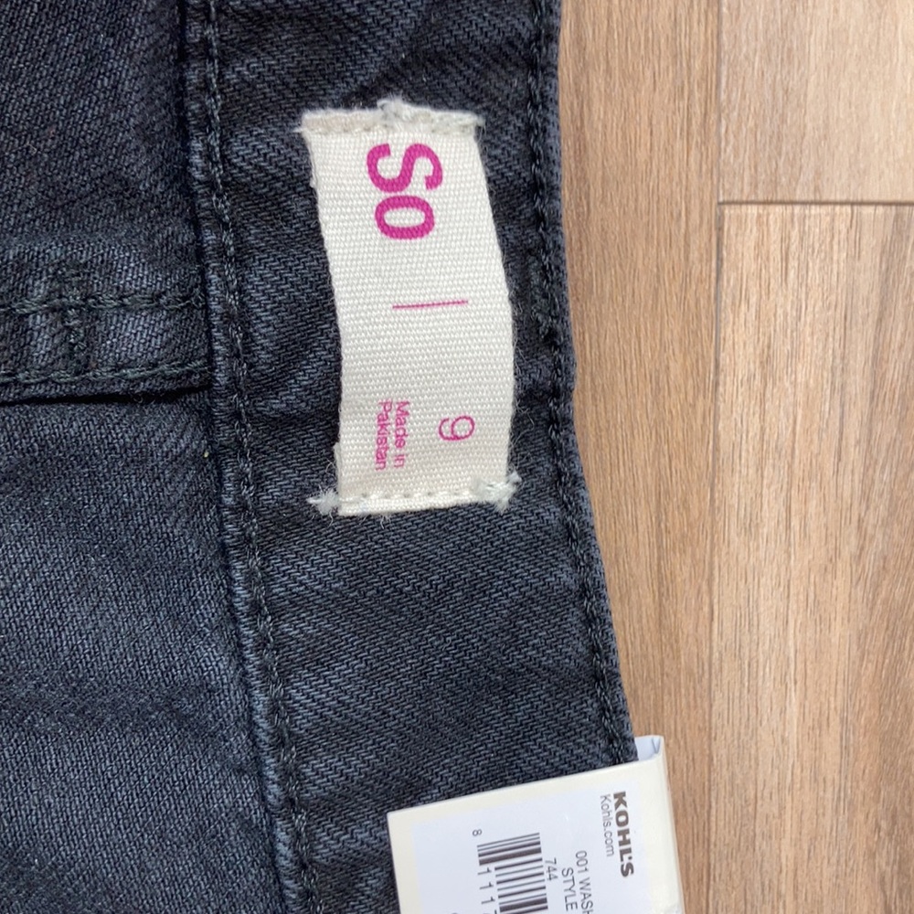 SO high rise black denim jean short 8 in inseam size 13 jrs - Picture 11 of 13